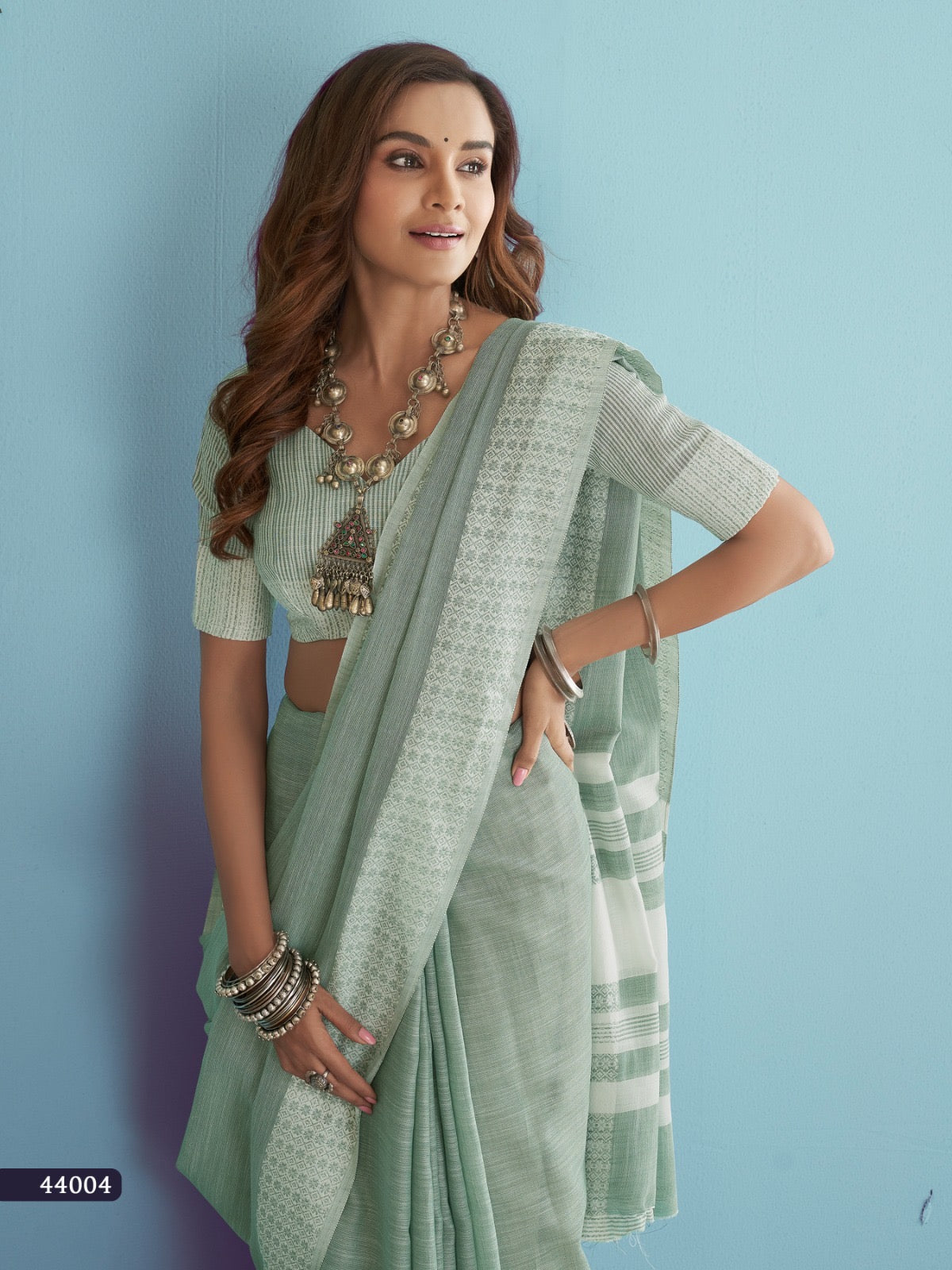 Pure cotton Lucknowi border saree