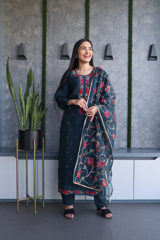 Silk kurta set offering luxurious comfort with thread work, buttes, and a stylish dupatta with gotta lace.